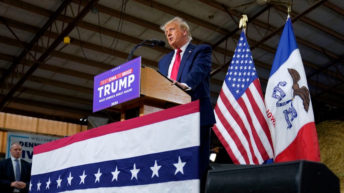 Iowa Primaries Trump S Commanding Force Frustrates Republican Voters