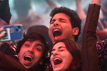 Kho Gaye Hum Kahan Review: Ananya Panday, Siddhant, Adarsh's Film Is a Fuzzy Ode to Friendship