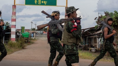 Myanmar Ethnic Rebels Capture Town Next to Bangladesh Border, 6 Army Bases Near India Border | World News - News18