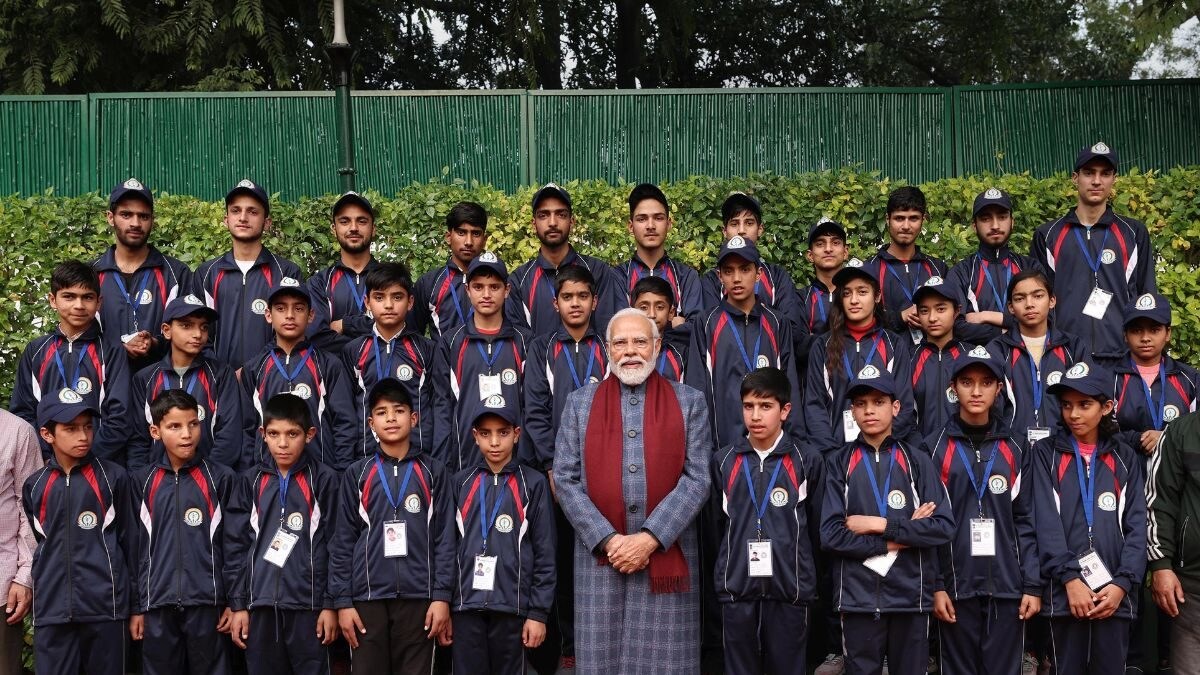 PM Modi Interacts with Students From Jammu and Kashmir - Vimarsana News