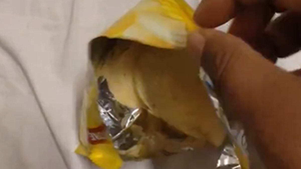 Internet Calls Out Lay's For Putting Just Two Chips Inside Packet - Vimarsana News