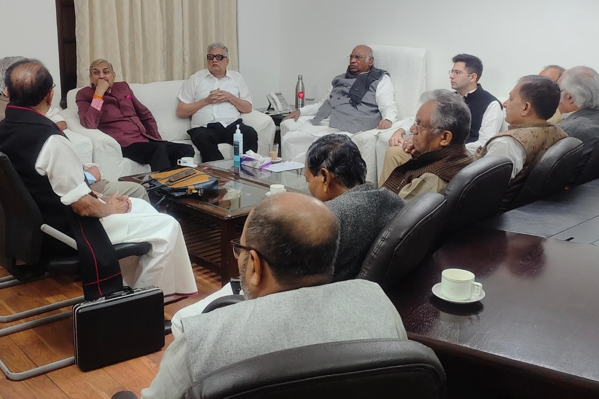INDIA Bloc Meet Postponed? Rumours Abuzz as CM Soren Adds to List of Netas Who’ll Skip Key Gathering