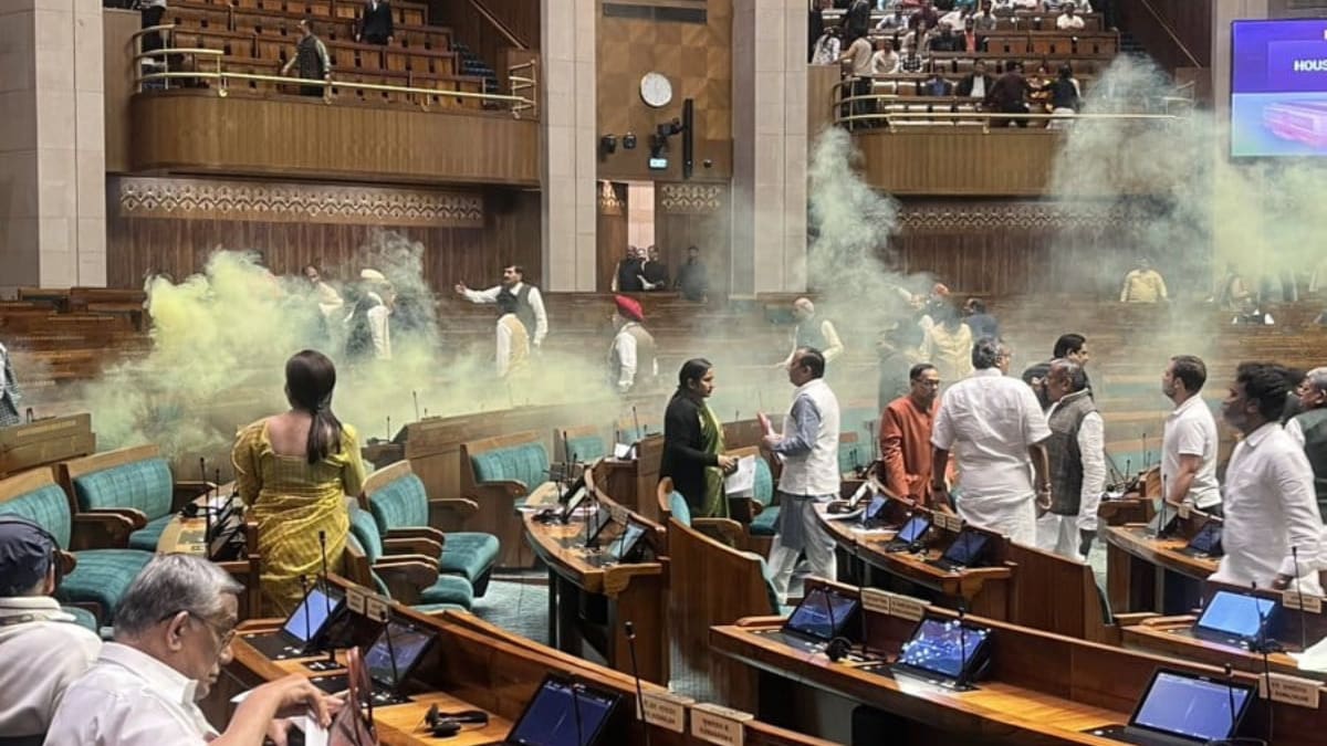 Lok Sabha Security Breach LIVE: Terror Act Ruled Out, Officials Reveal Reason Behind Intruders' 'Protest' - Vimarsana News