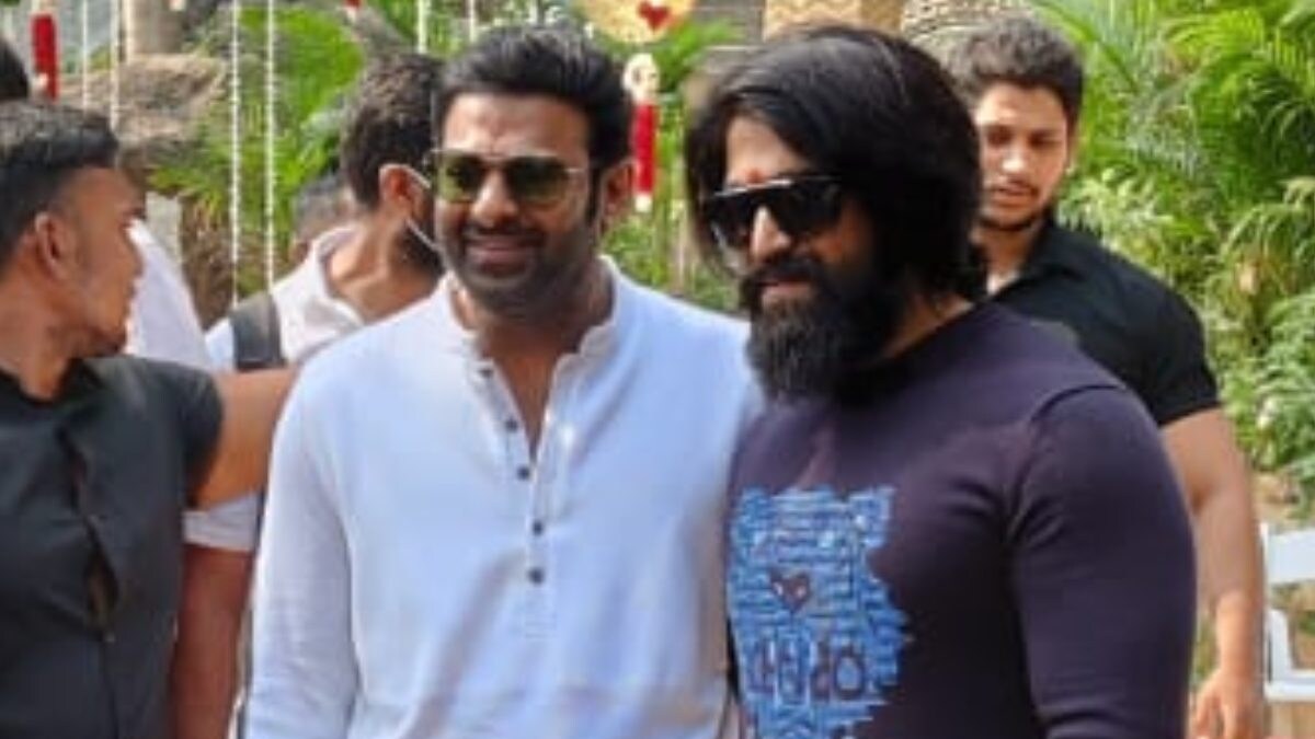 Salaar: KGF Star Yash Becomes a Part of Prabhas and Prashanth Neel Film But Not In a Cameo Role - Vimarsana News