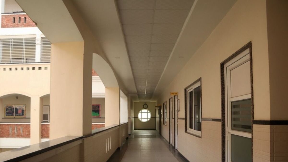 School Students in Bihar's Bhagalpur Hold Teachers Hostage - Vimarsana News