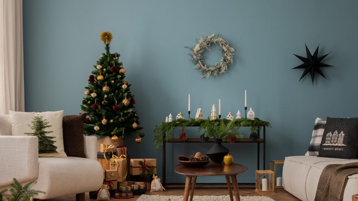 Beyond Red and Green: A Vibrant Palette for Your Christmas Decor - News18