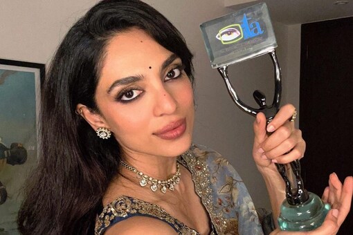 Sobhita Dhulipala wins big for Made In Heaven, The Night Manager at a recent award show. 