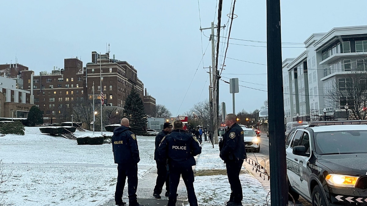 New York on 'High Alert' after Man Fires Shotgun Outside Synagogue ...