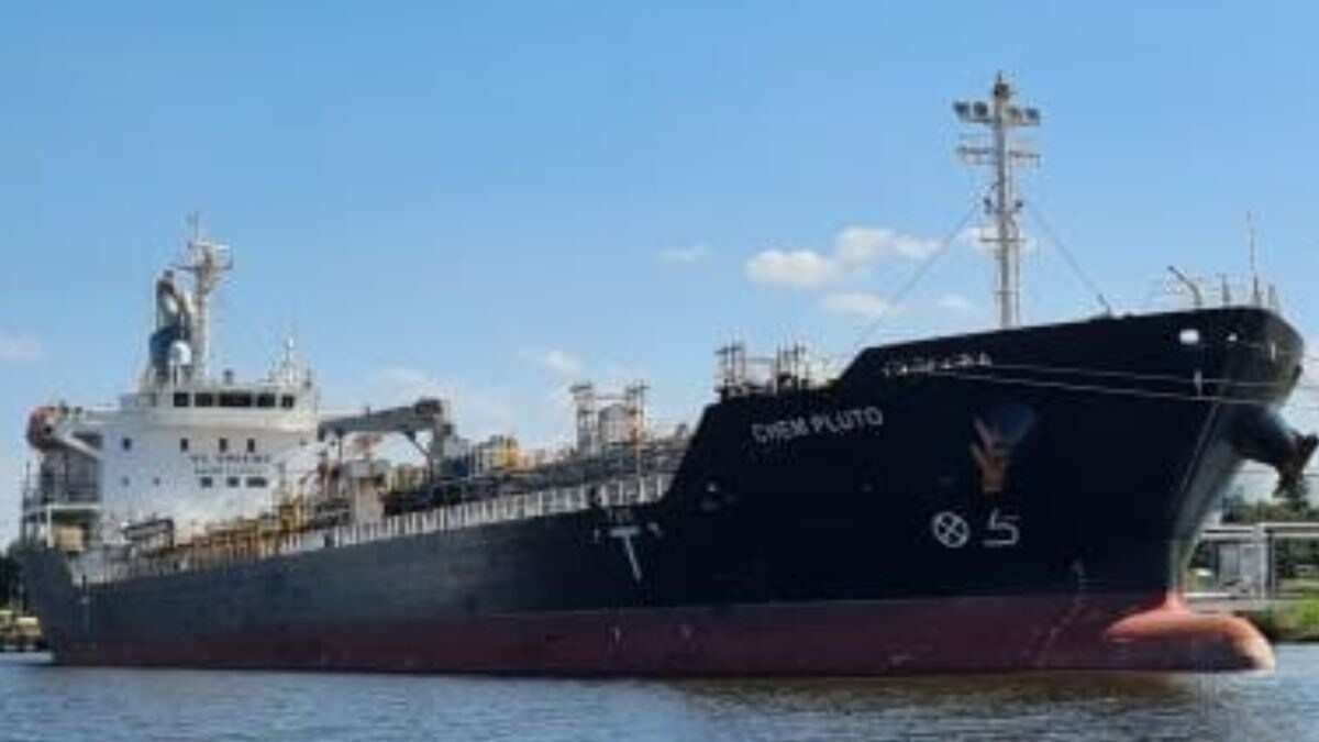 Drone Strikes Ship With 21 Indians on Board; Indian Navy Rushes Warship | What We Know So Far - Vimarsana News
