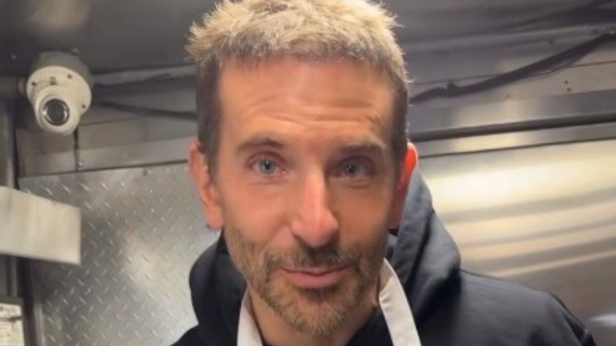 It's Not Everyday You See Bradley Cooper Serving Food To Irina Shayk And Gigi Hadid - Vimarsana News