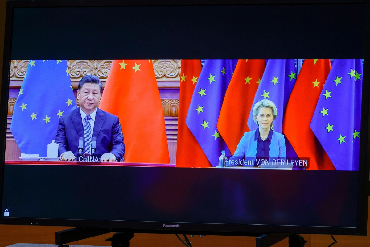 Top EU Officials Meet with Xi in China Summit With Trade in Focus