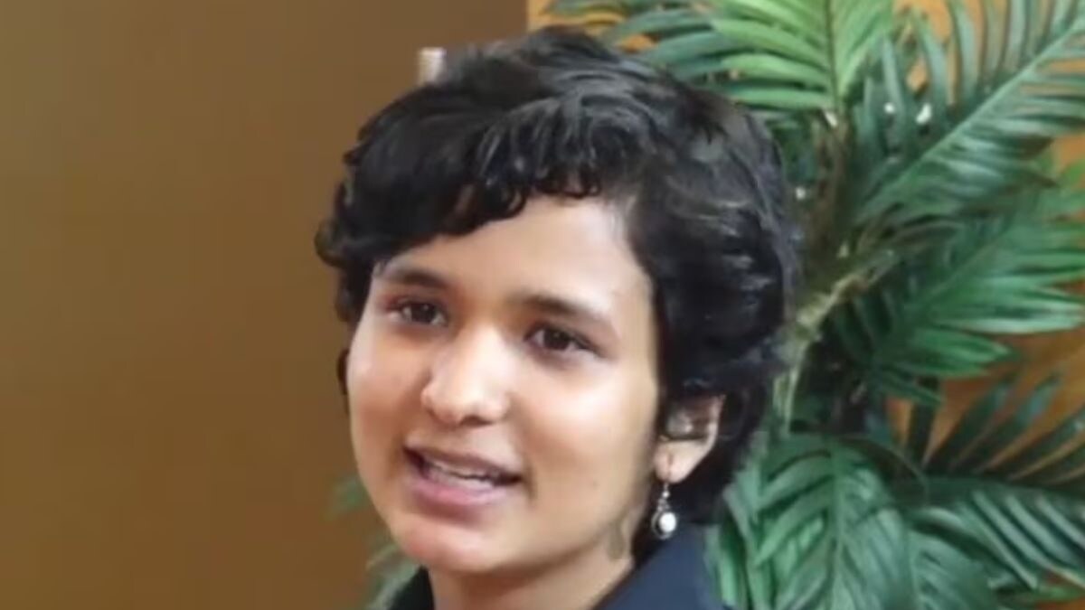 Meet Priyamvada Mhaddalkar Who Left Her Job And Secured AIR 13 In The UPSC CSE 2023 Meet Priyamvada Mhaddalkar Who Left Her Job And Secured AIR 13 In The UPSC CSE 2023