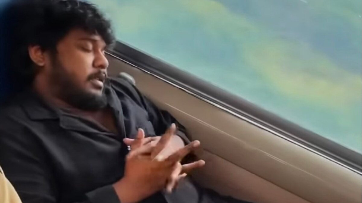 Watch: YouTuber Schooled For 'Lacking' Basic Etiquette On Vande Bharat - Vimarsana News