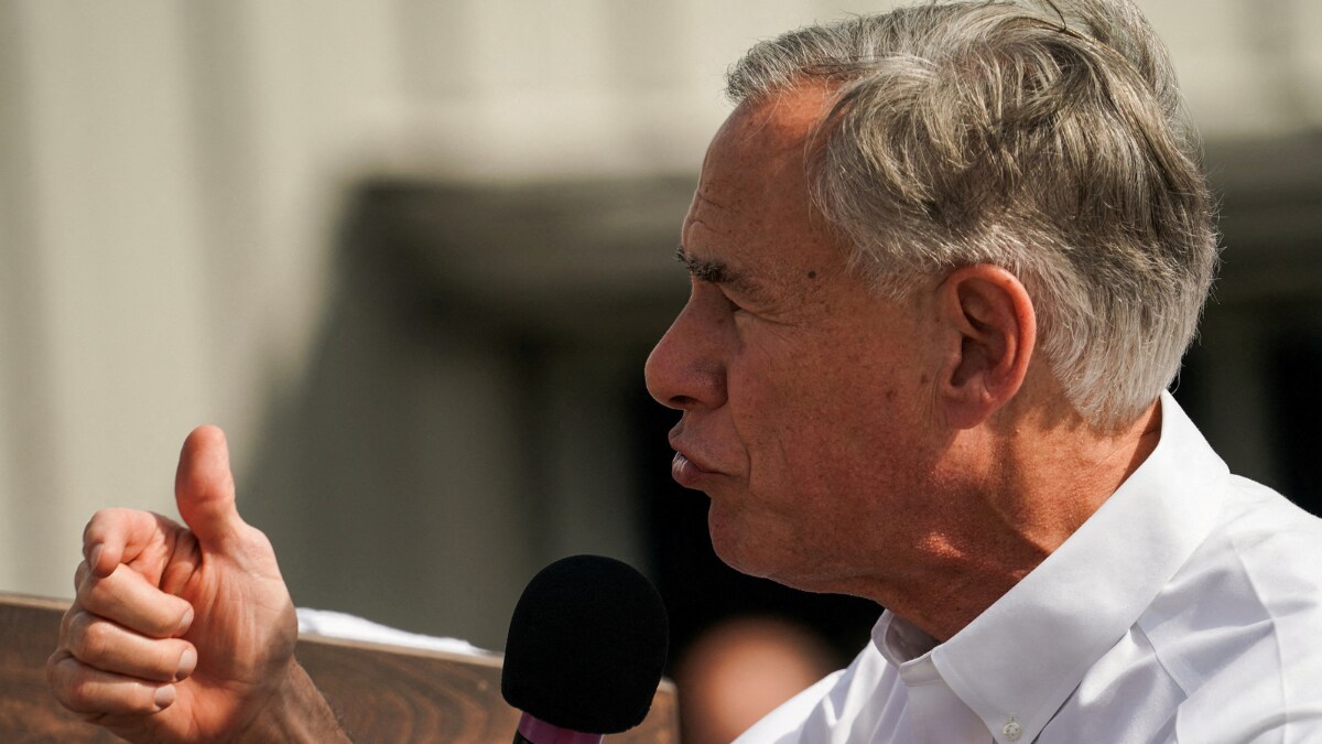 Texas Guv Signs Bill Allowing Arrest of Migrants Who Cross Illegally Into US from Mexico - Vimarsana News