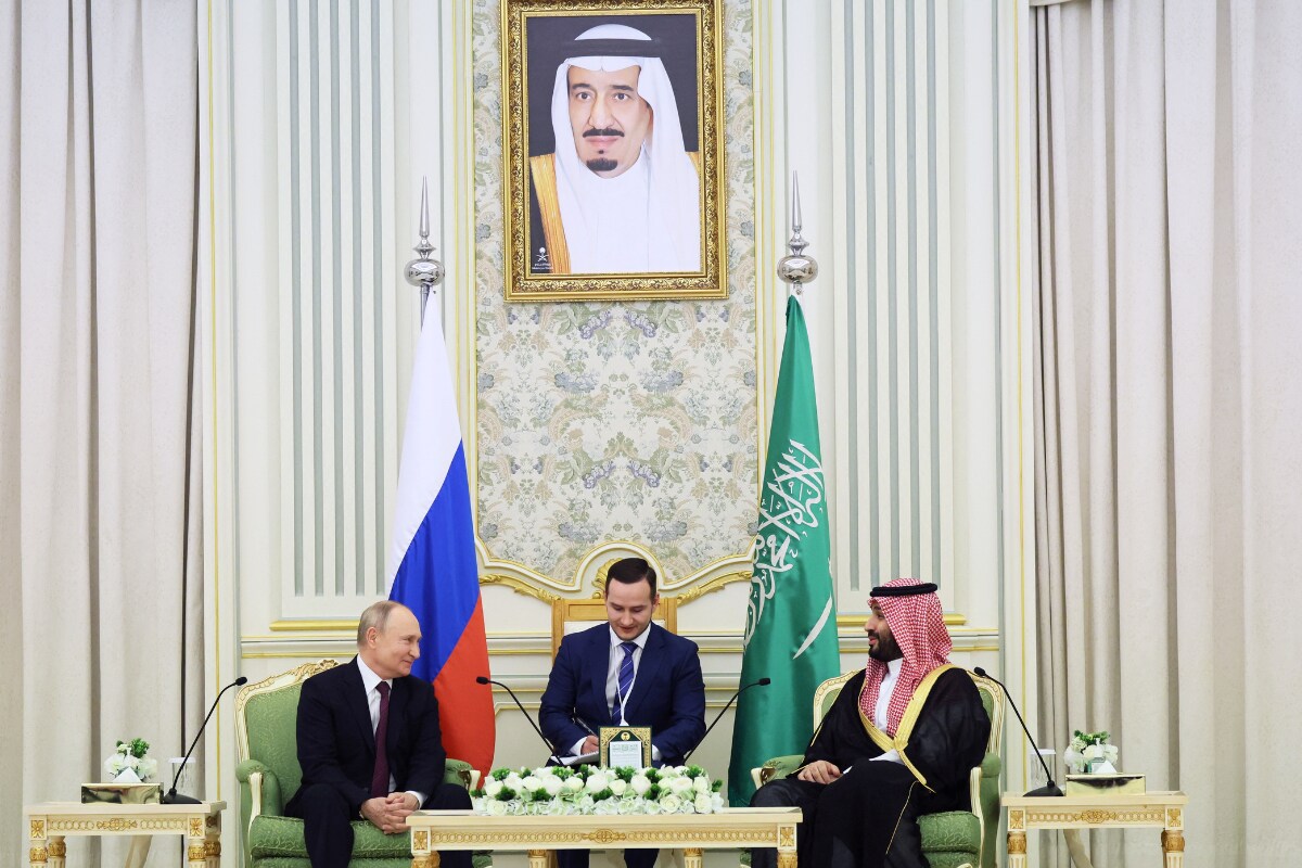 Russia’s Putin, Saudi Crown Prince Hold Talks on Further OPEC+ Cooperation