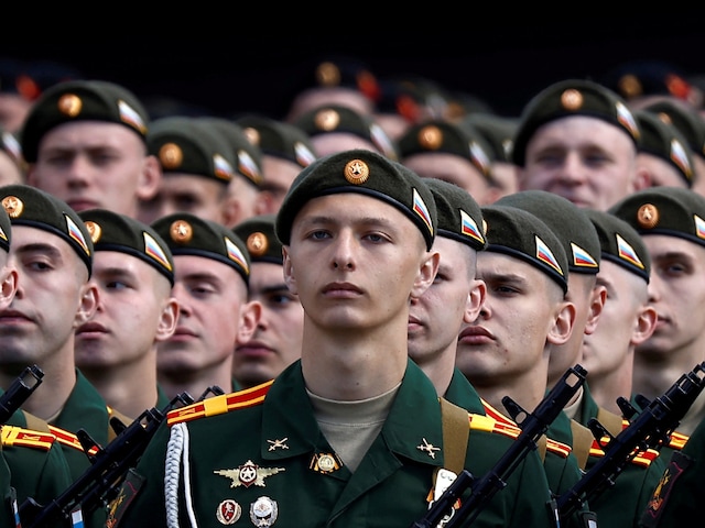 Russian servicemen line up during a rehearsal for the Victory Day parade, which marks the anniversary of the victory over Nazi Germany in World War Two, in Red Square in central Moscow, Russia May 7, 2021. (Reuters)