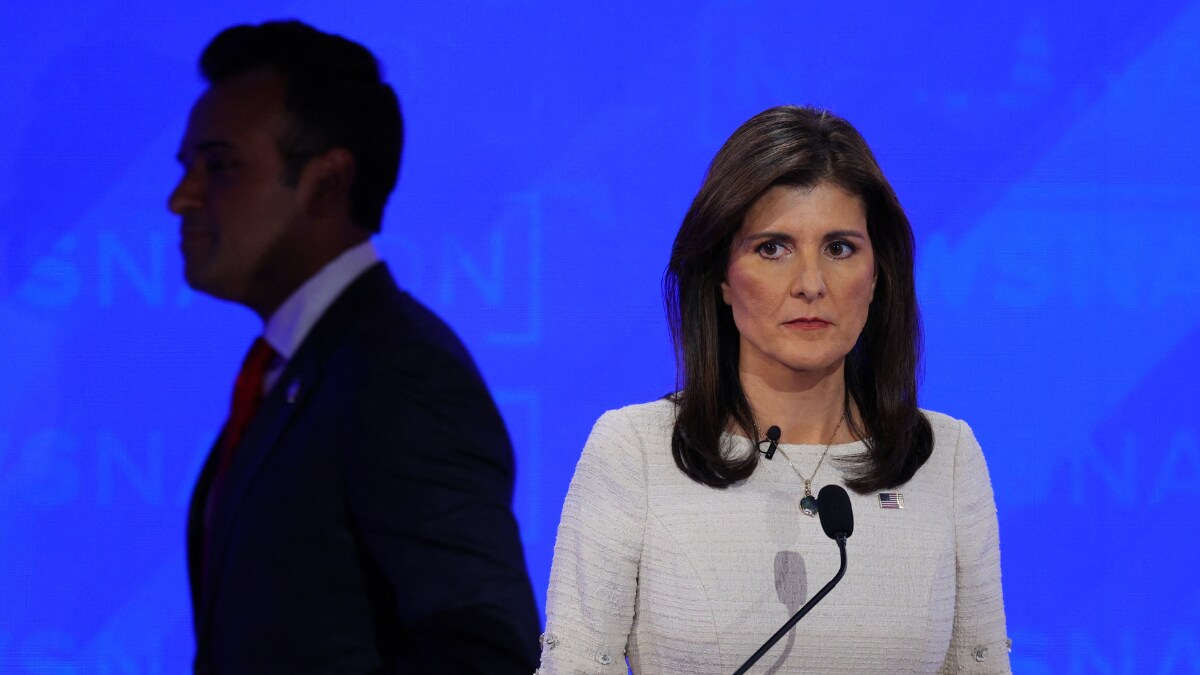 'More Fascist Than Biden Regime': Vivek Ramaswamy Slams Nikki Haley, She Shrugs Off Attack - Vimarsana News