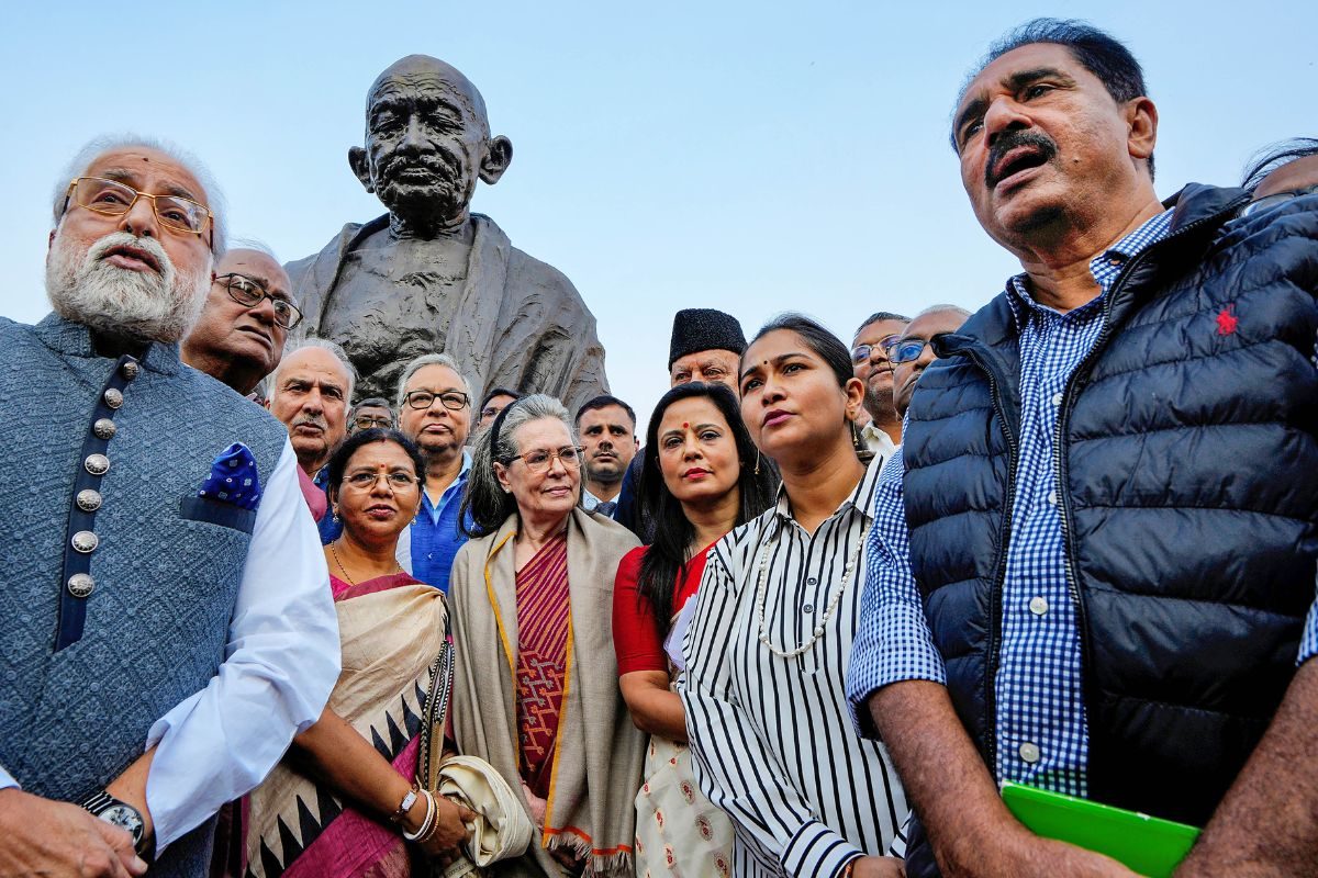 ‘TMC Stands with Her’, ‘Imminent to Restore Credibility’: How Parties Reacted to Mahua Moitra’s Expulsion from LS