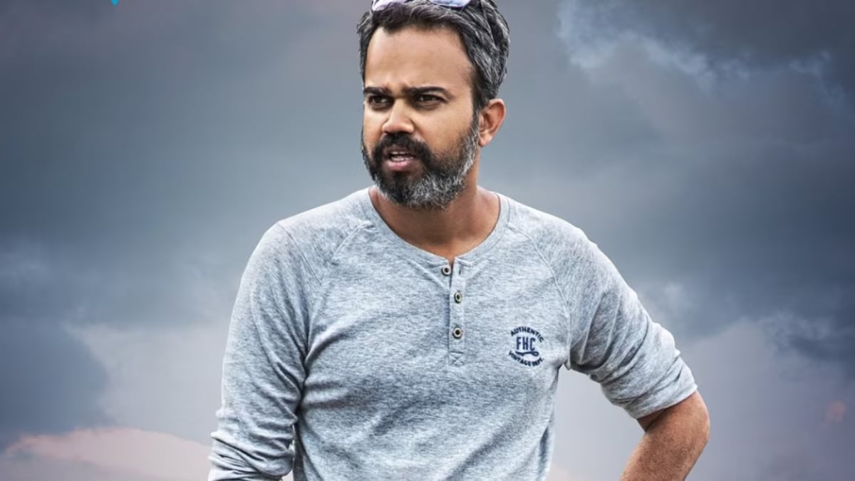 Prashanth Neel Reveals The Reason Behind Salaar And KGF's Dark Themes: 'I  Have OCD' | Movies News - News18