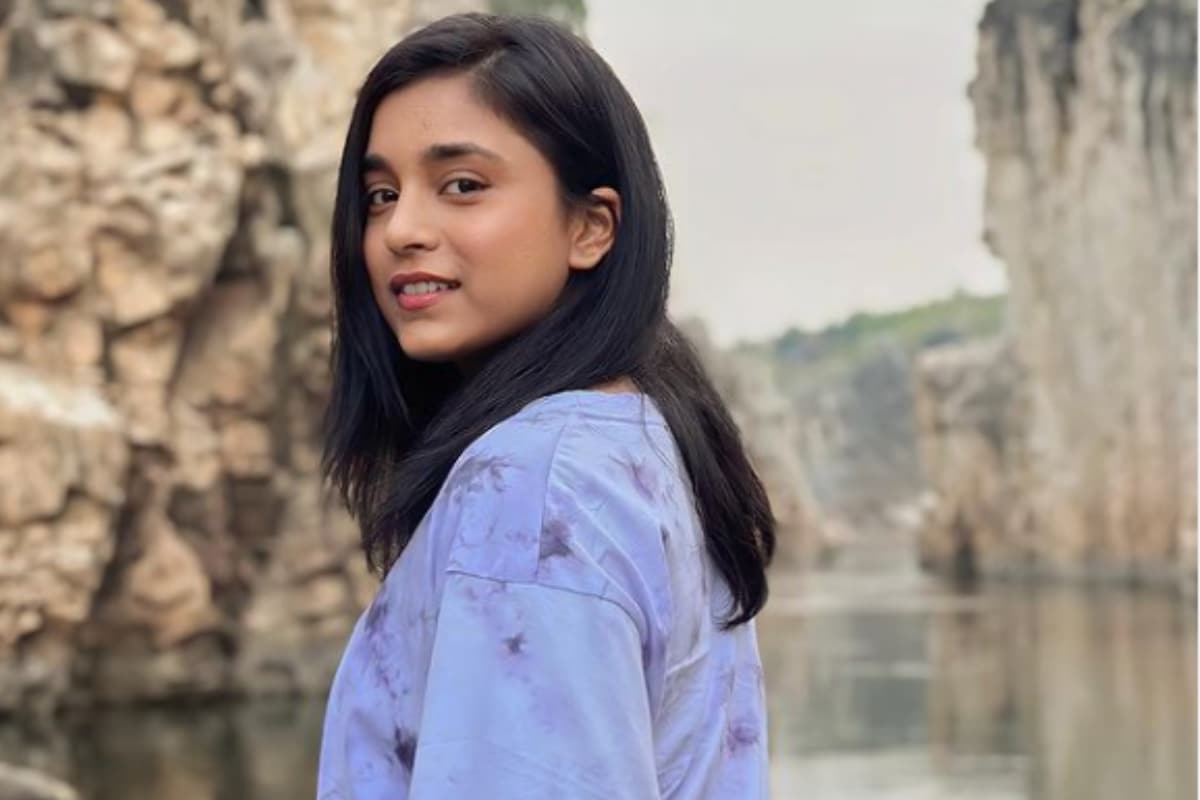 Sumbul Touqeer’s Late Birthday Post Is About Self-love