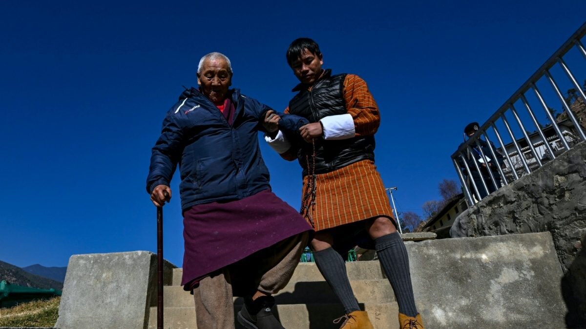 Bhutan Elections: Parties PDP, BTP Aim to Address Unemployment, Economic Challenges - Vimarsana News