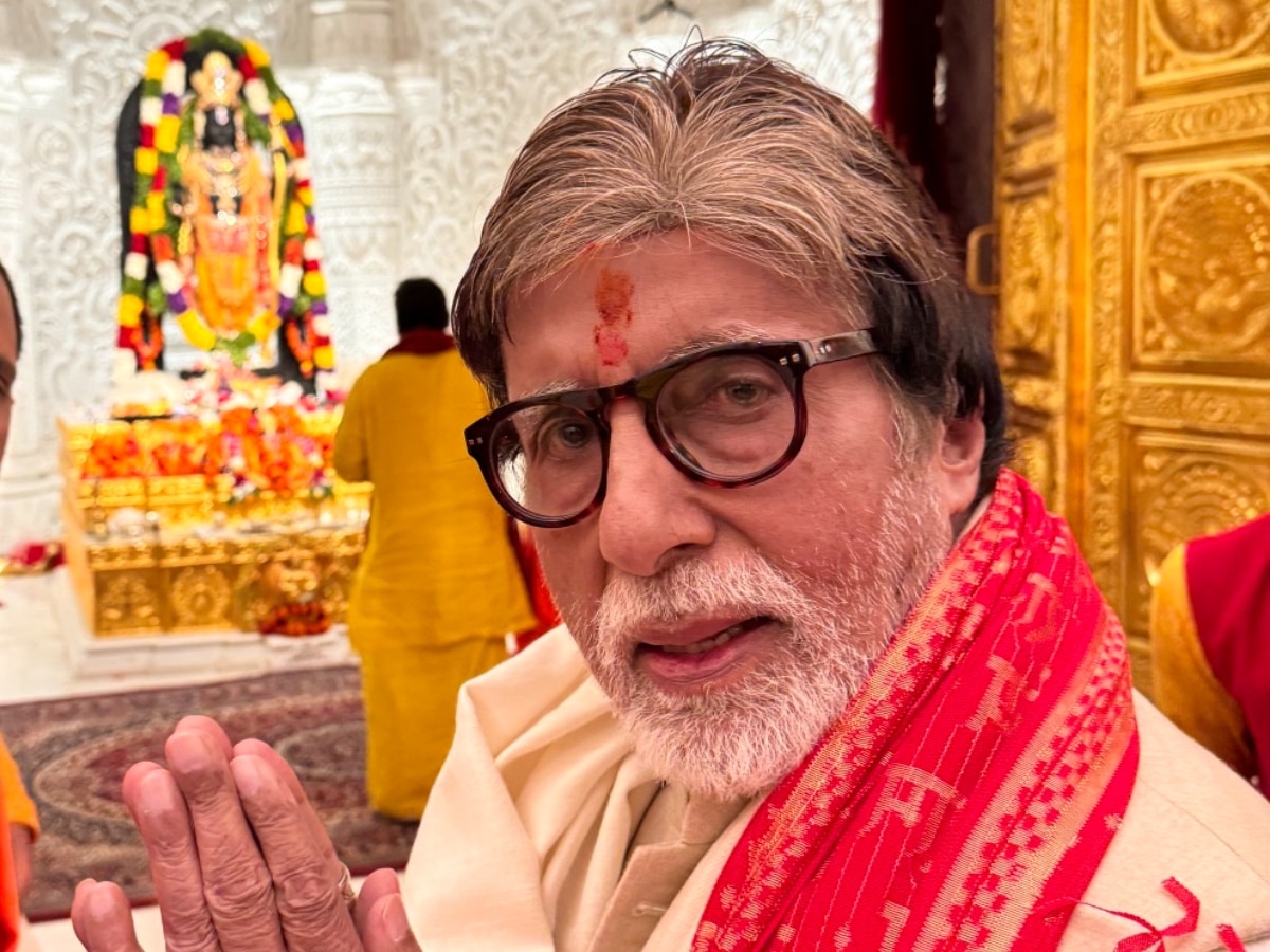 Amitabh Bachchan | Amitabh Bachchan poses with police car, prompts a flurry  of comments: Top Instagram posts - Telegraph India