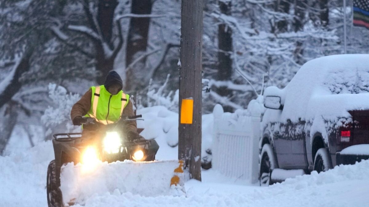 Blizzard Conditions, Winter Storms Force School, Highway Closures in Central US - Vimarsana News