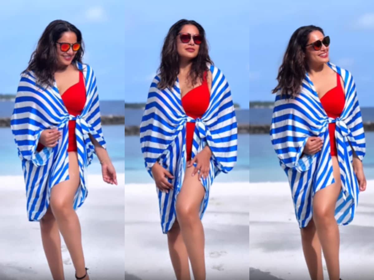 Bipasha Basu Shares Sexy Video In Monokini From Maldives Amid Controversy, Fans Say 'Shame On You' - News18