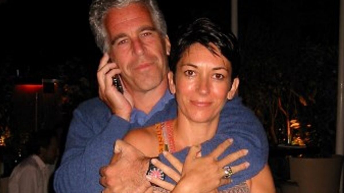 Epstein Files: Connections to Bill Clinton, Stephen Hawking, Prince Andrew and Many Others Unveiled - Vimarsana News