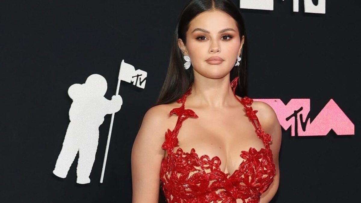 Selena Gomez May Shift Focus To Acting: 'I Do Feel Like I Have One More Album In Me' - Vimarsana News