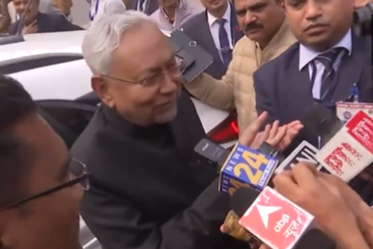 'Humko Kya Matlab?' Back on BJP Side, Nitish Kumar Raps INDIA Bloc, Calls Tejashwi Yadav 'Kid'