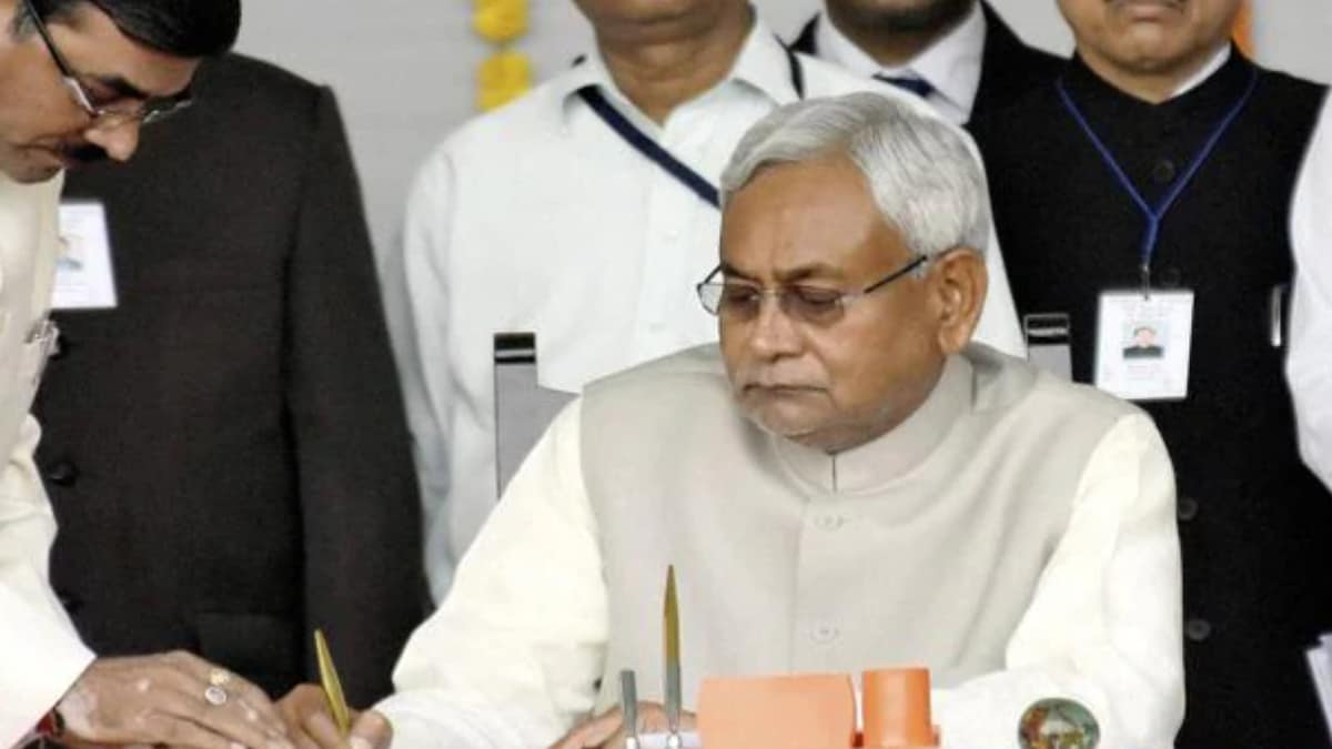 Bihar Politics LIVE: BJP Meet Begins, JDU's from 10am, All Parties in a Huddle as Nitish Kumar Set to Switch Sides Today; Nadda in Patna at 3pm - Vimarsana News