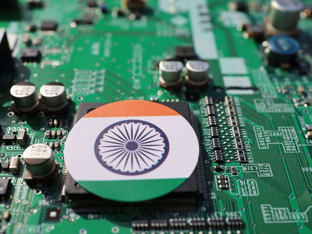 Presently, India's semiconductor market is valued at an estimated $15 billion and is expected to reach $55 billion by 2026. (Image for representation: Shutterstock)