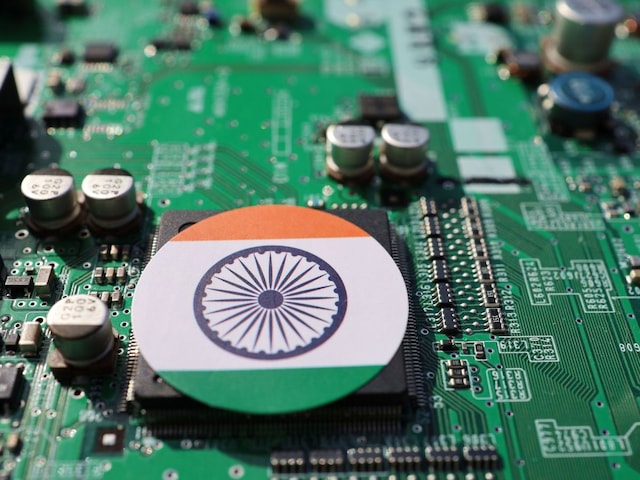 Recently, Prime Minister Narendra Modi laid the foundation stone for three semiconductor projects, two of which are situated in Dholera and Sanand. (Shutterstock)