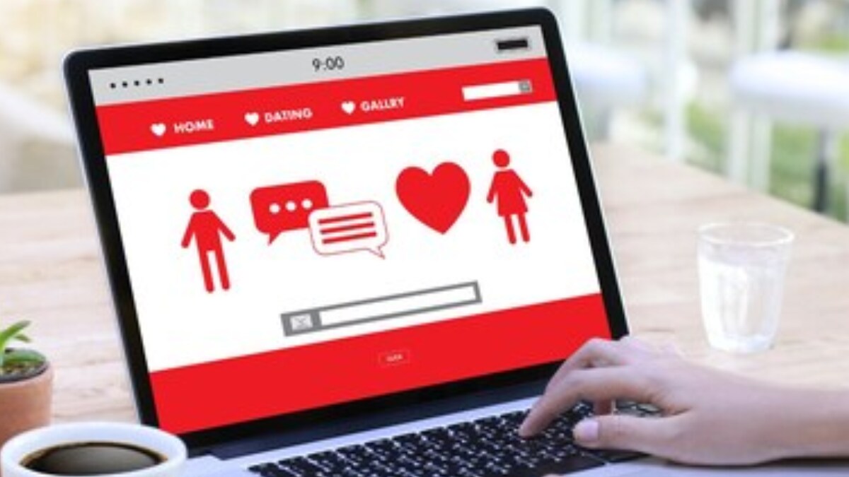 Why Date Me? Boy's PowerPoint Love Pitch Is Trending - Vimarsana News