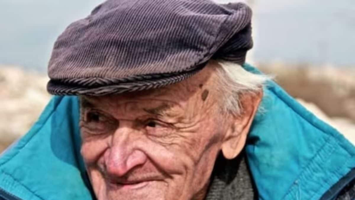Meet Pablo Novak, The World's Loneliest Man Who Lives By Himself In A ...