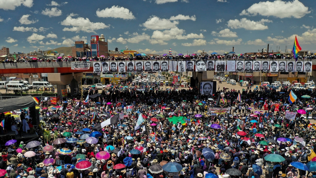 Watch: Peru President Violently Grabbed By Protester At Public Event ...