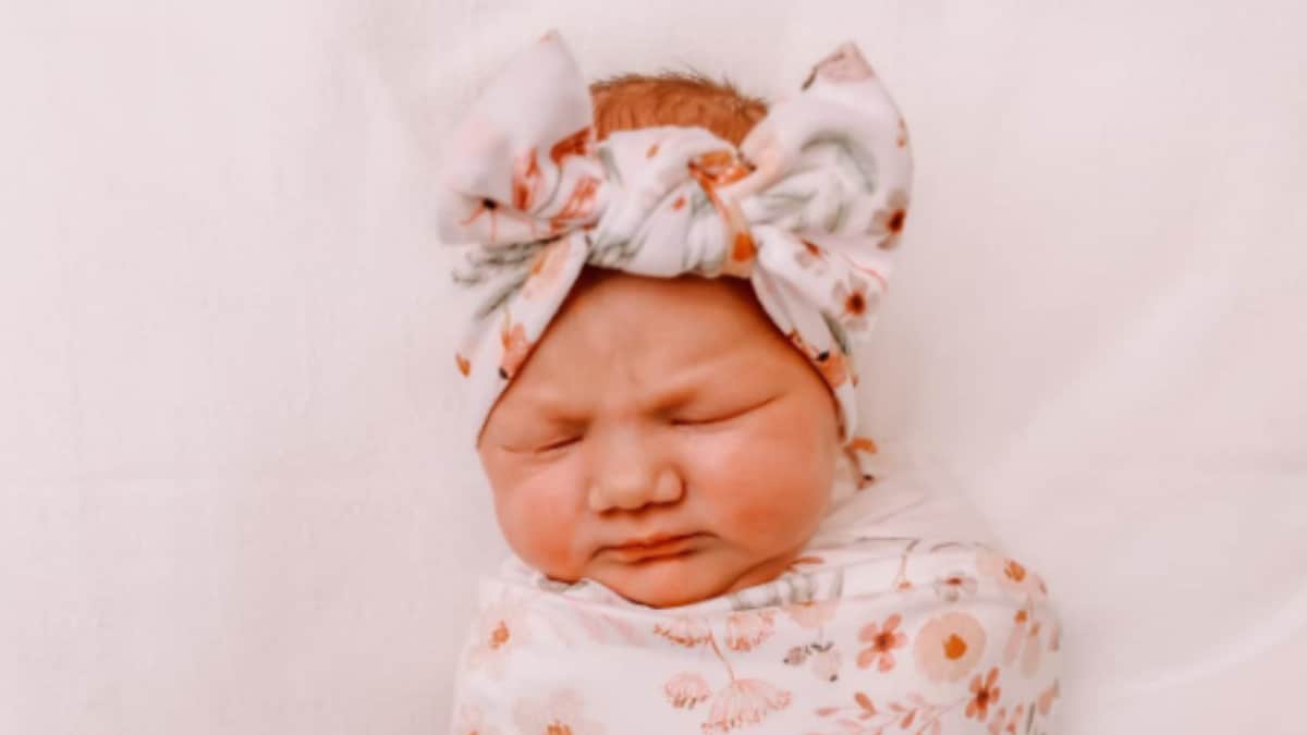 Salutes Police Officers For Helping Woman Deliver Baby On