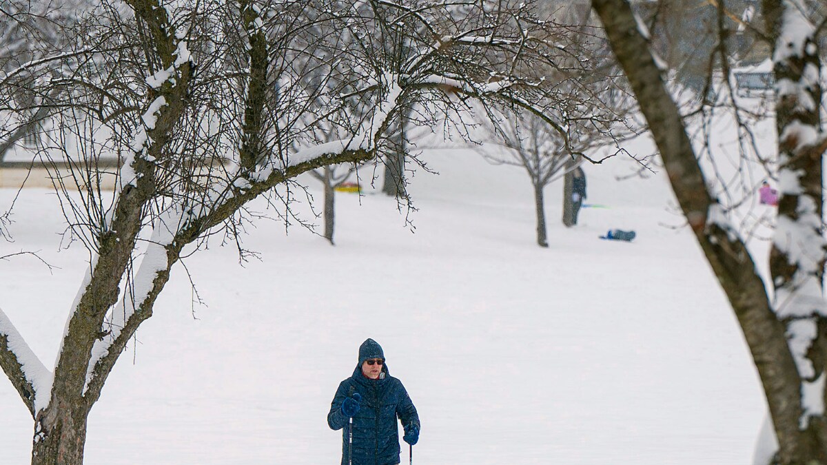 Winter Blast in Much of US Poses Serious Risks Like Black Ice, Frostbite and Hypothermia - Vimarsana News