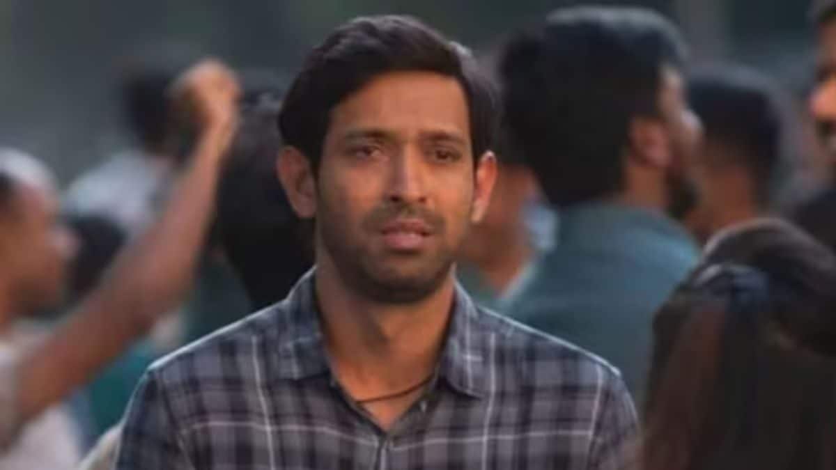 12th Fail: Baramulla Re-Opens A Theatre Which Was Shut For 33 Years For Vikrant Massey Film - Vimarsana News