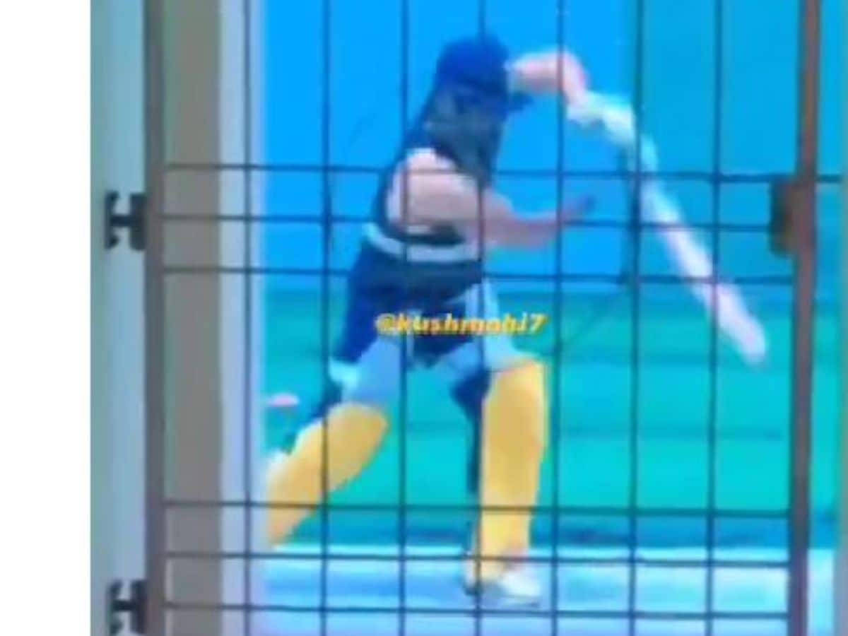 Dhoni Sister Xxx Video - WATCH: Fans Lose Calm as Viral Video Shows MS Dhoni Training Behind Closed  Doors - News18