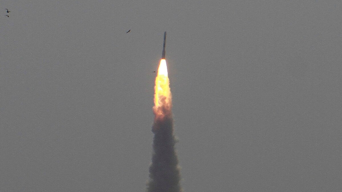 ISRO Successfully Brings Down Cartosat-2 to Earth’s Atmosphere 17 Years After Its Launch sattaex.com