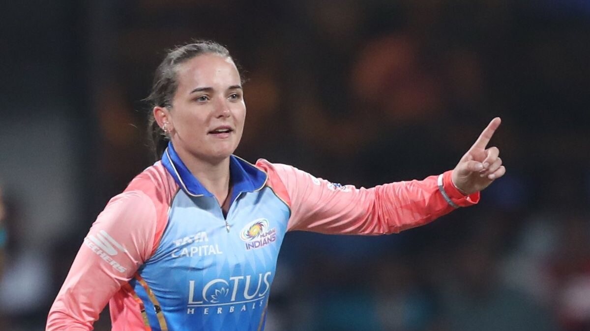 'It was About Backing my Game', Says MI's Amelia Kerr After Match ...