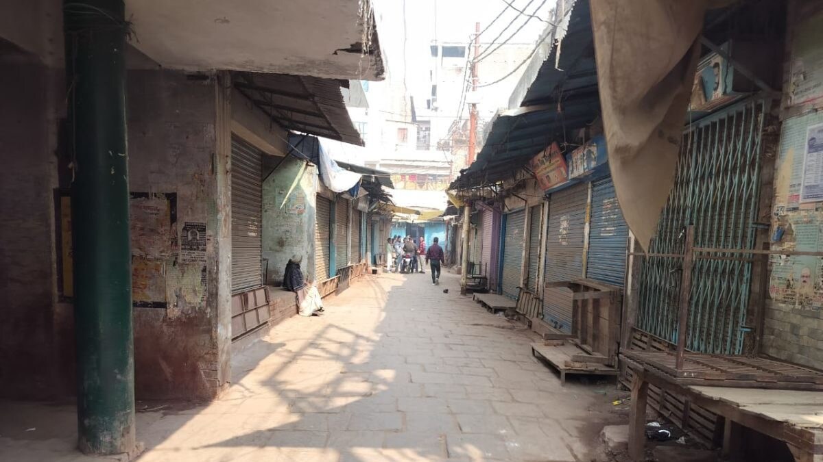 Muslim Shops Shut Down Near Gyanvapi Mosque After Committee Announces Bandh to Protest Court Nod to Puja - Vimarsana News