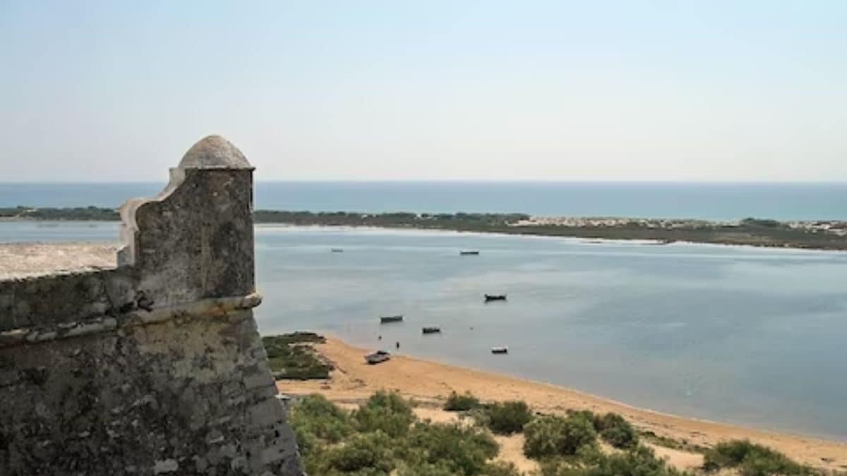 Um parque nacional de 20.000 hectares em Portugal com lagos cor de rosa