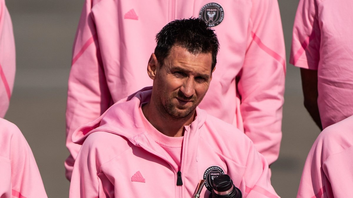 ‘Out Of Embarrassment:’ Lionel Messi Reveals Why He Prefers Not To Speak English – News18 ‘Out Of Embarrassment:’ Lionel Messi Reveals Why He Prefers Not To Speak English – News18