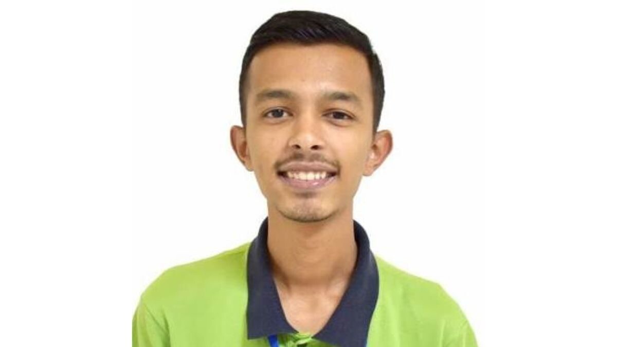 JEE Main 2024: Gujarat Board Student Meet V Parekh Secures 100 Percentile, Shares Preparation Strategy - Vimarsana News