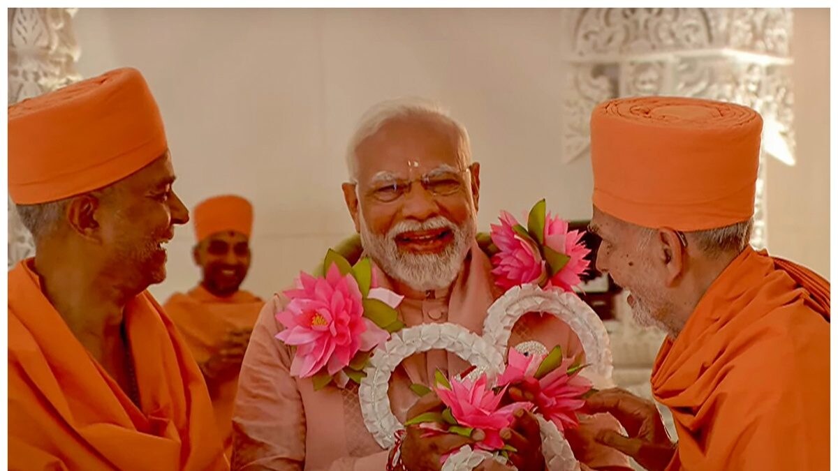 PM Modi Calls BAPS Mandir ‘A Symbol of Global Unity & Communal Harmony’ | Top Quotes sattaex.com