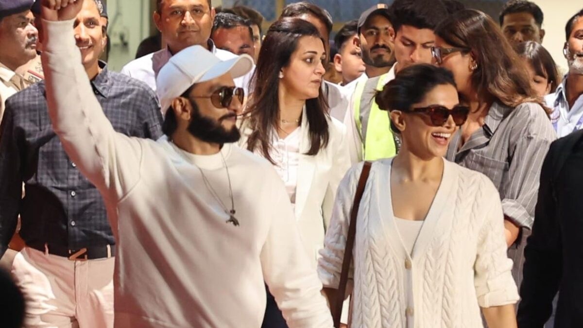 Ranveer Singh Pregnant Deepika Padukone Jamnagar Anant Ambani Radhika Merchant Pre-Wedding Bash Video – News18 Ranveer Singh Pregnant Deepika Padukone Jamnagar Anant Ambani Radhika Merchant Pre-Wedding Bash Video – News18