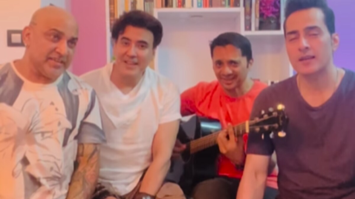 Sudhanshu Pandey Reunites With His Band Of Boys Members After 24 Years, Video Inside – News18 Sudhanshu Pandey Reunites With His Band Of Boys Members After 24 Years, Video Inside – News18